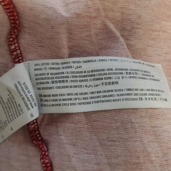 Hollister Mare Wash Red Rolled Hem Tee- Size M- 100٪ Cotton - Picture 5 of 5